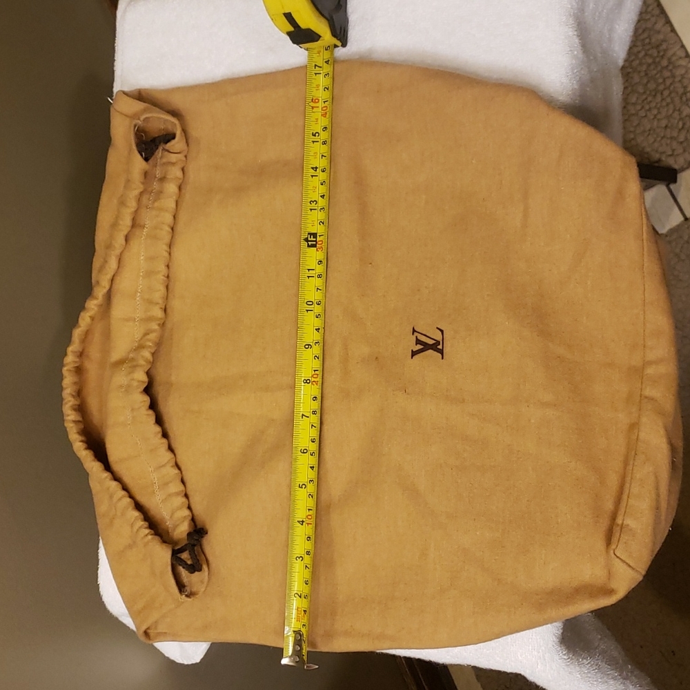 ❌SOLD❌Louis vuitton Dust cover